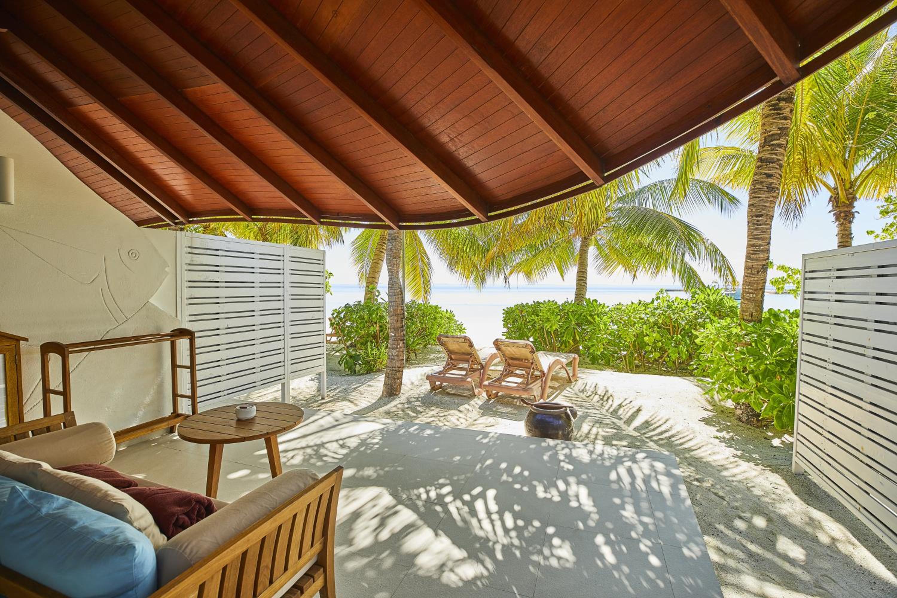 Machchafushi Island Resort & Spa Maldives, The Centara Collection — снимок 10