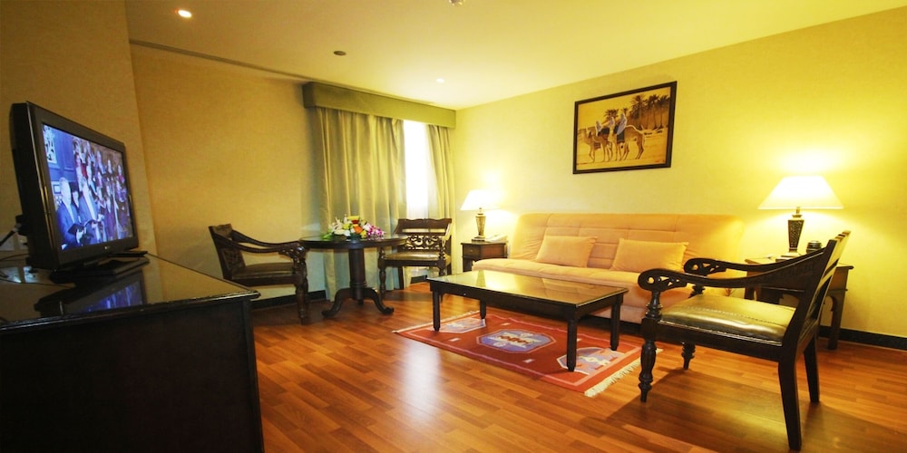 Arabian Courtyard Hotel & Spa — снимок 8