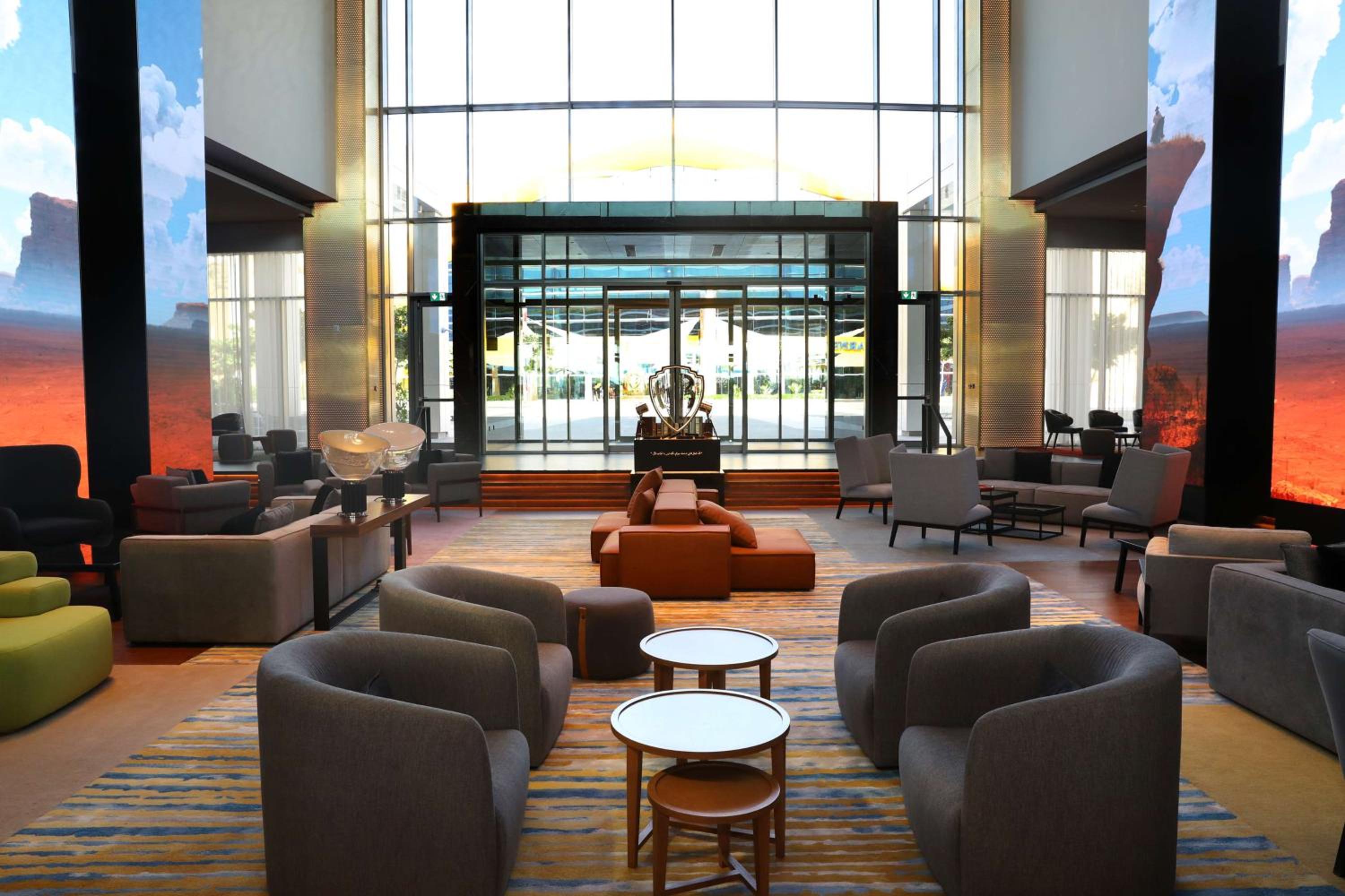 The WB Abu Dhabi, Curio Collection by Hilton — снимок 8