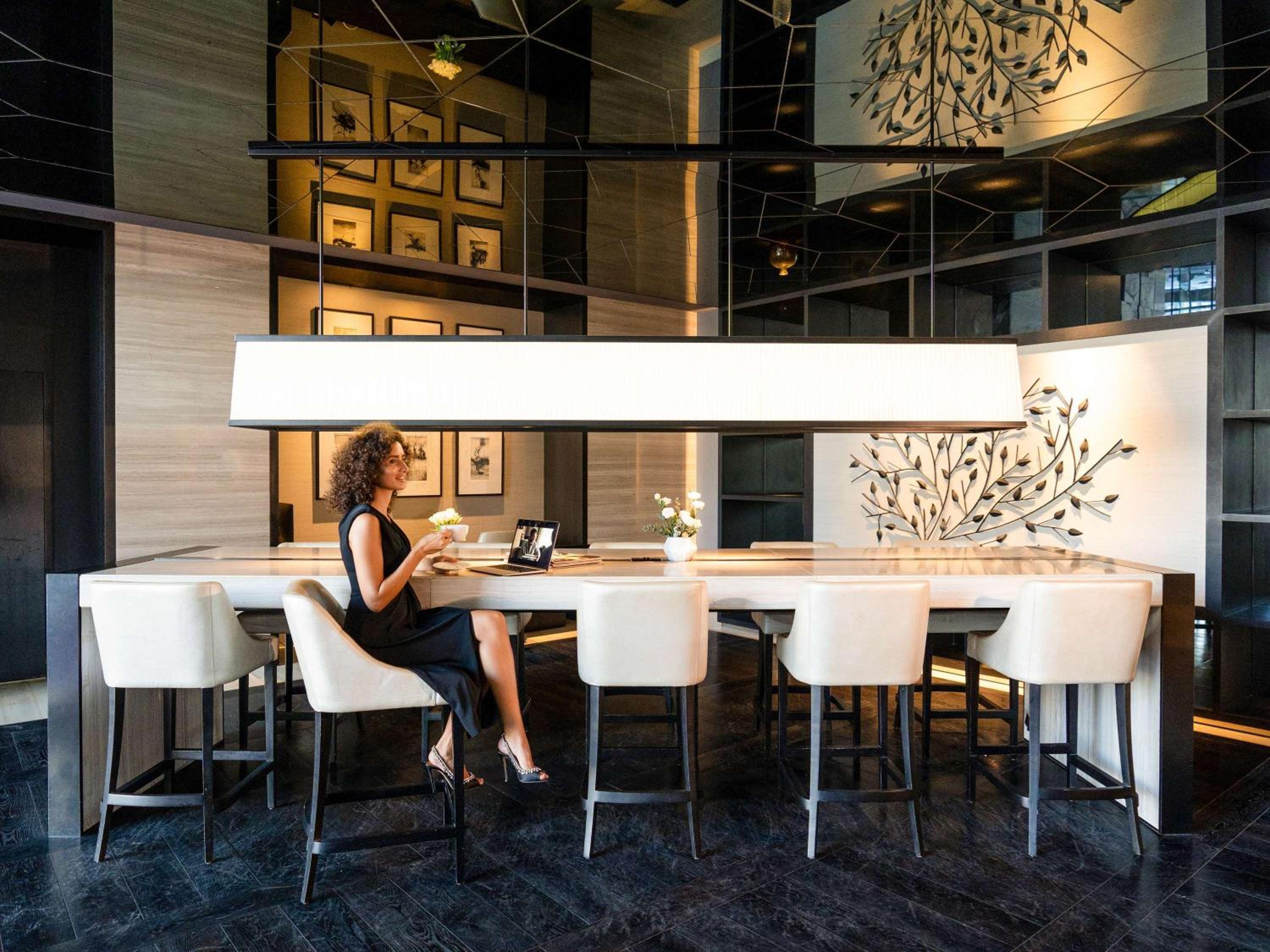 Pullman Dubai Downtown — снимок 8