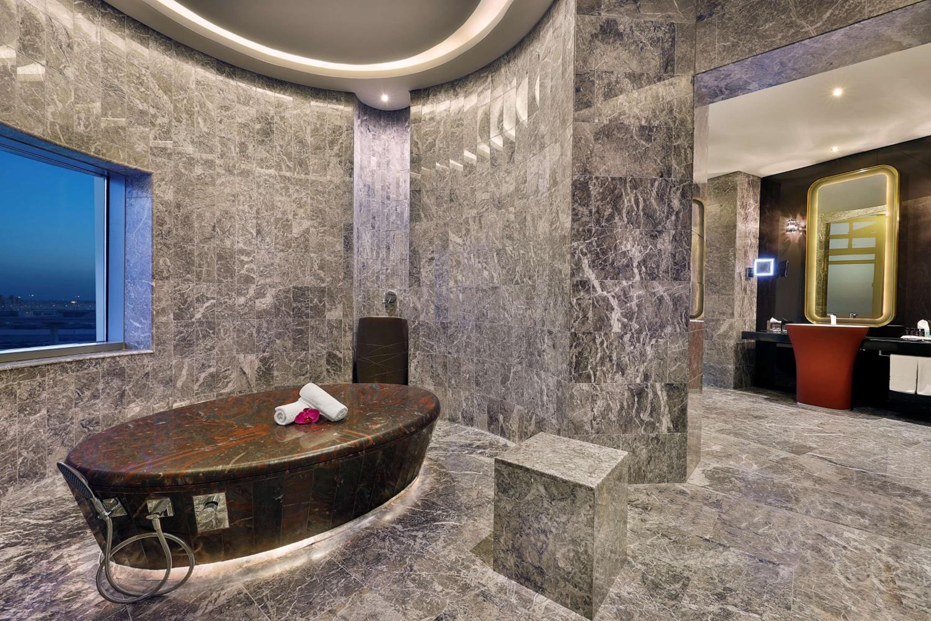 AlRayyan Hotel Doha, Curio Collection by Hilton — снимок 19