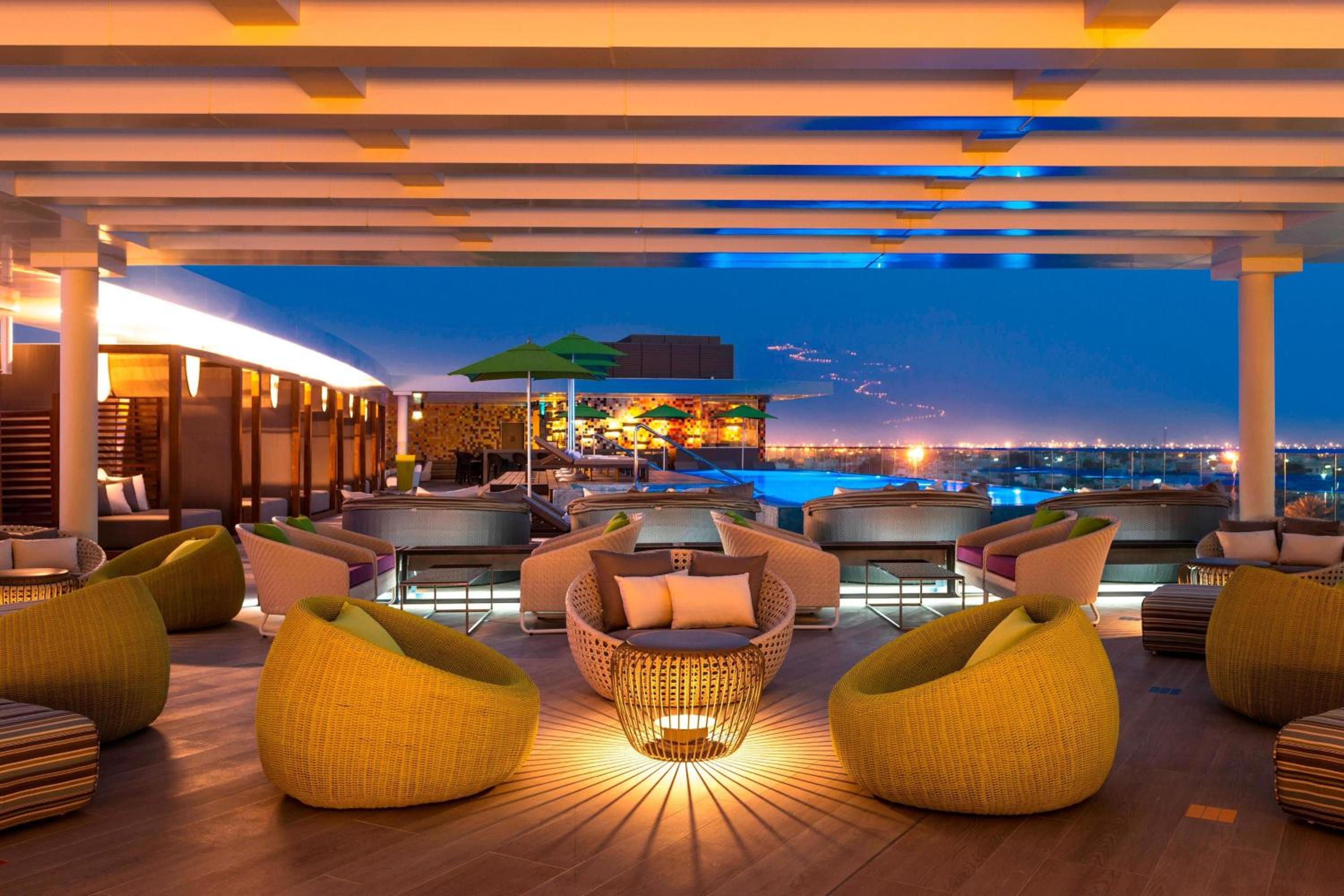 Aloft Al Ain, a Marriott Hotel — снимок 9