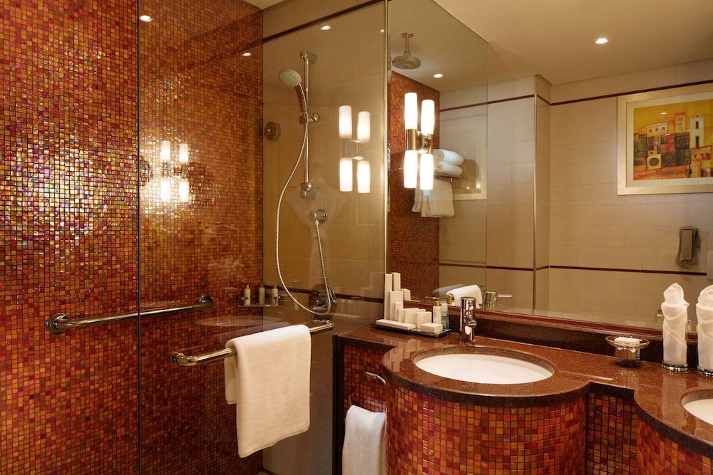 Millennium Hotel and Convention Centre Kuwait — снимок 8