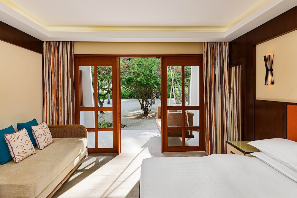 Sheraton Maldives Full Moon Resort & Spa — снимок 8