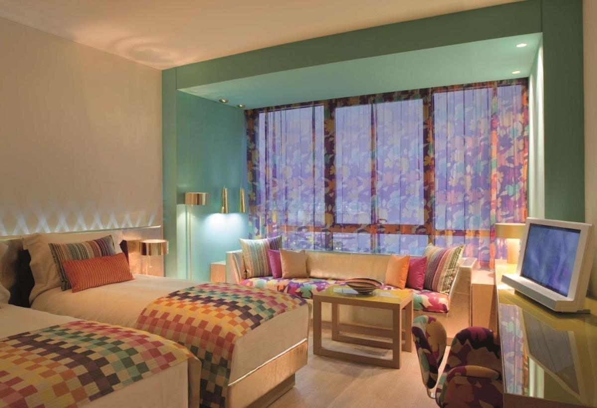Symphony Style, Kuwait A Radisson Collection Hotel — снимок 23