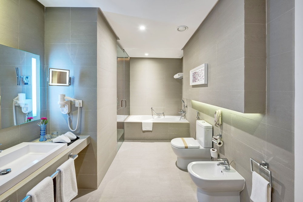 The Act Hotel Sharjah — снимок 12