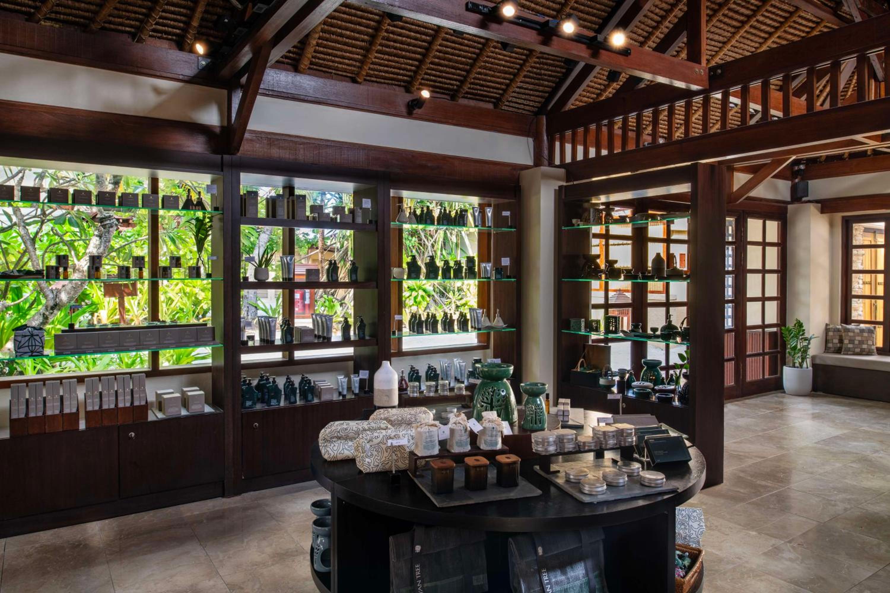 Banyan Tree Maldives Vabbinfaru — снимок 30