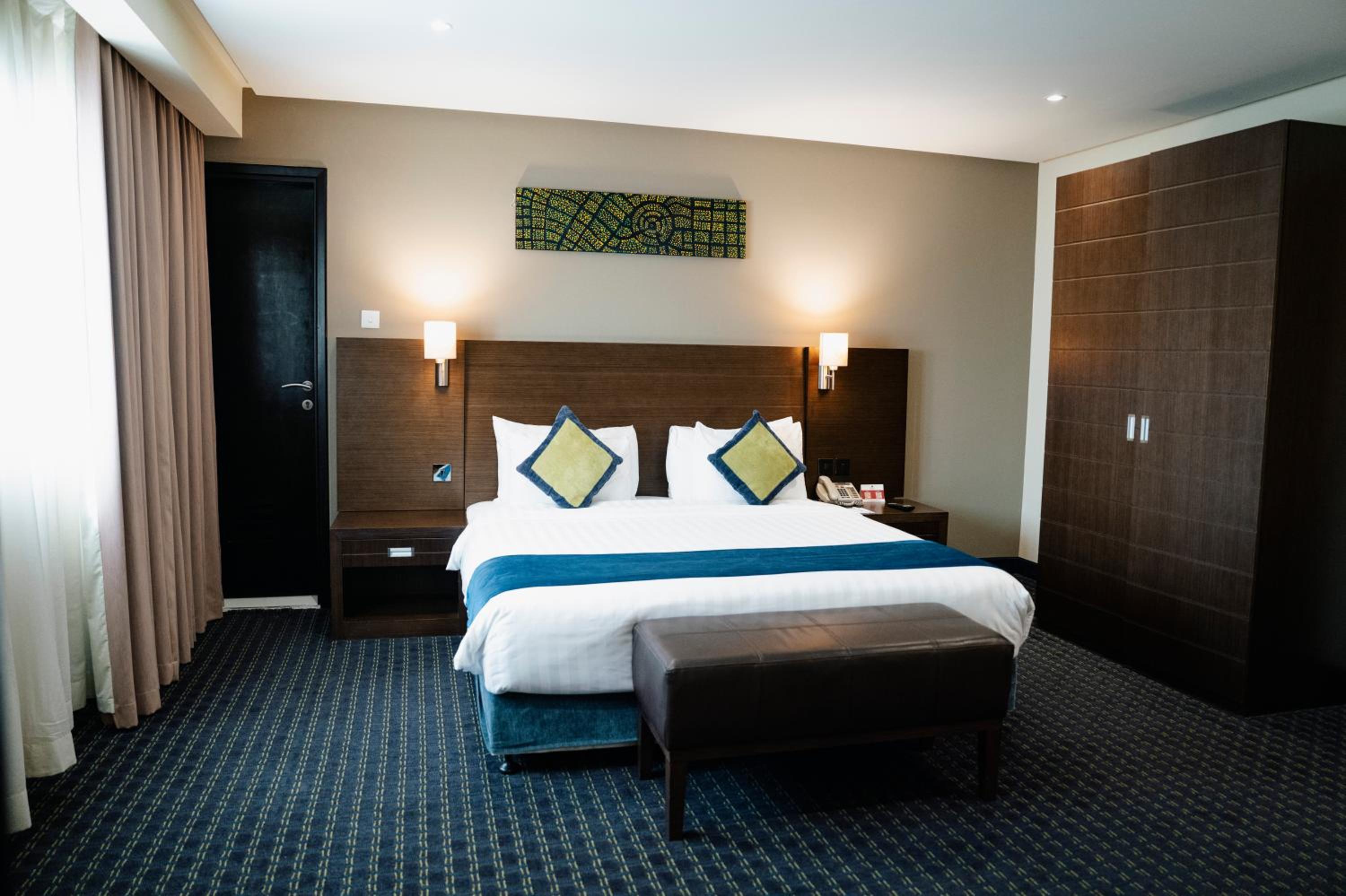 Best Western Premier Muscat — снимок 22