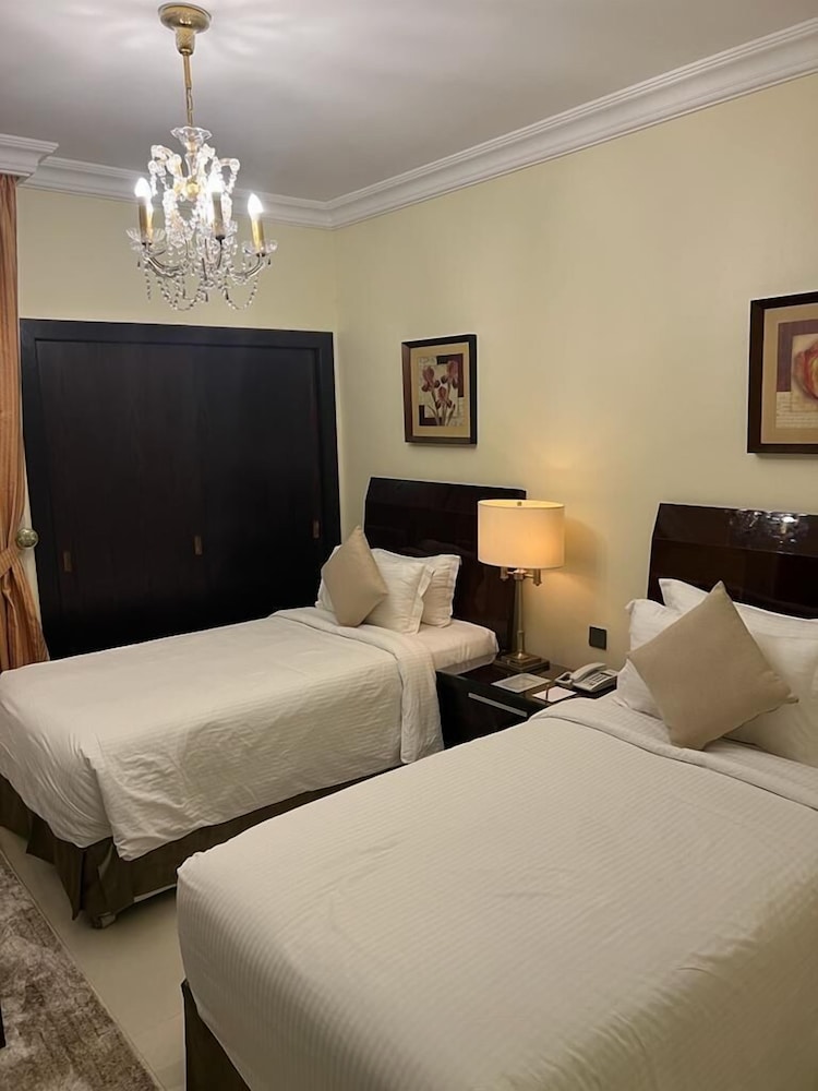 Al Gosaibi Hotel — снимок 17