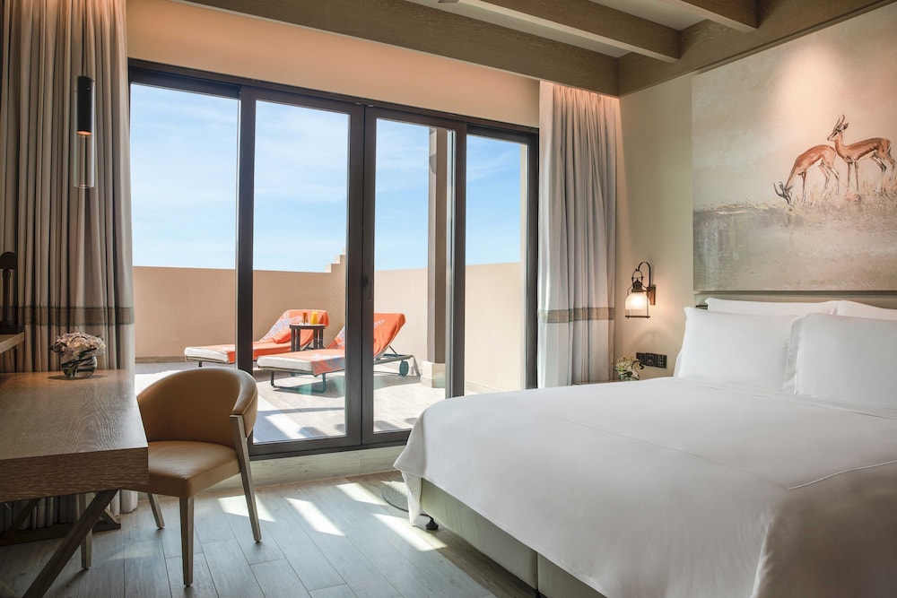 Saadiyat Rotana Resort and Villas — снимок 17