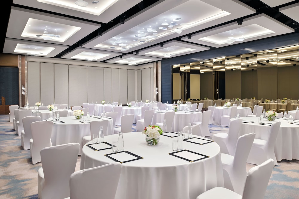 Crowne Plaza Festival City, an IHG Hotel — снимок 11