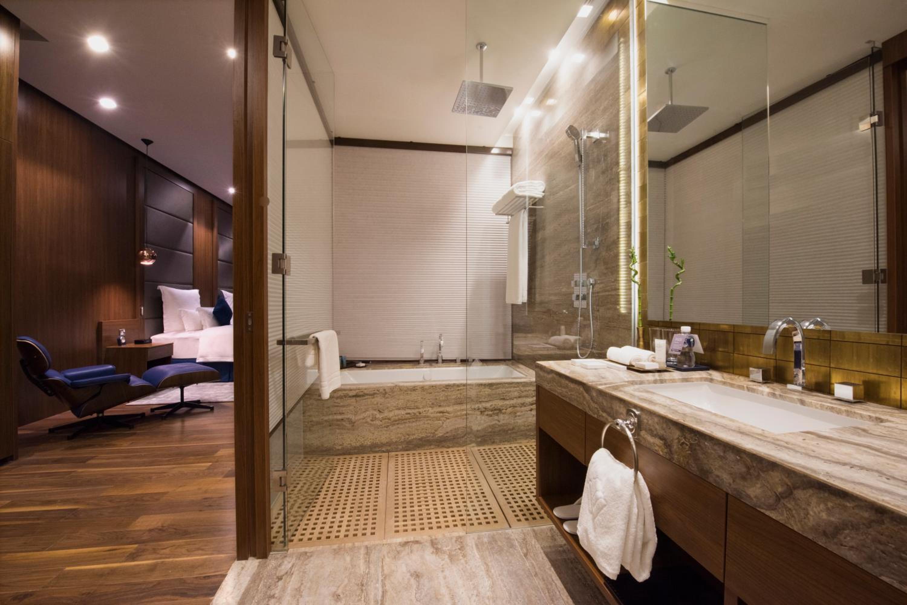 Wyndham Grand Manama — снимок 6