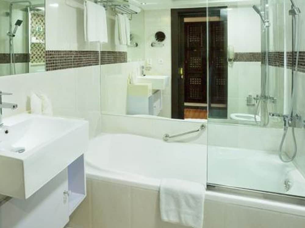 Arabian Courtyard Hotel & Spa — снимок 25