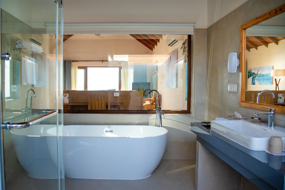 Reethi Faru Resort — снимок 25