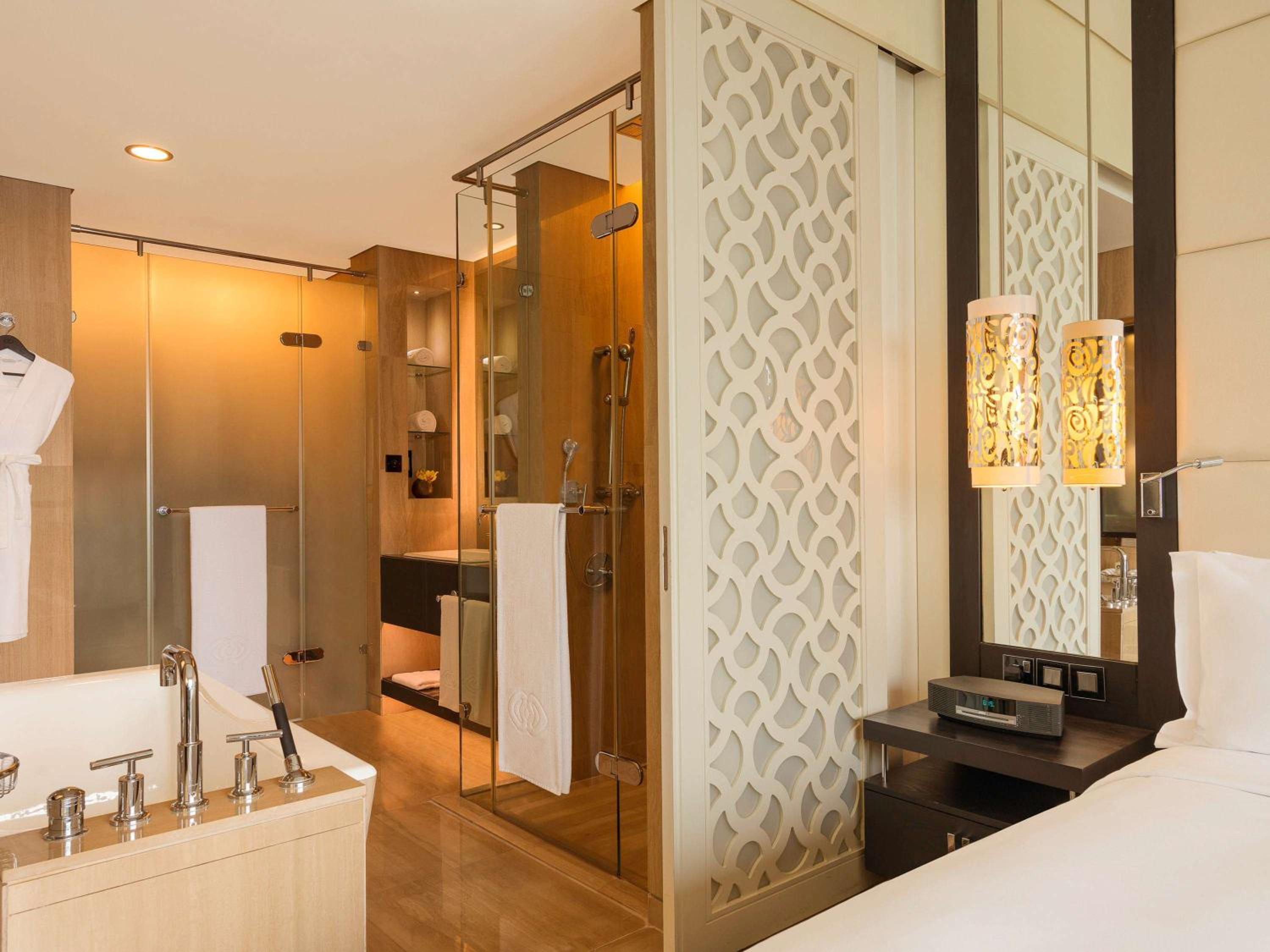 Sofitel Abu Dhabi Corniche — снимок 11