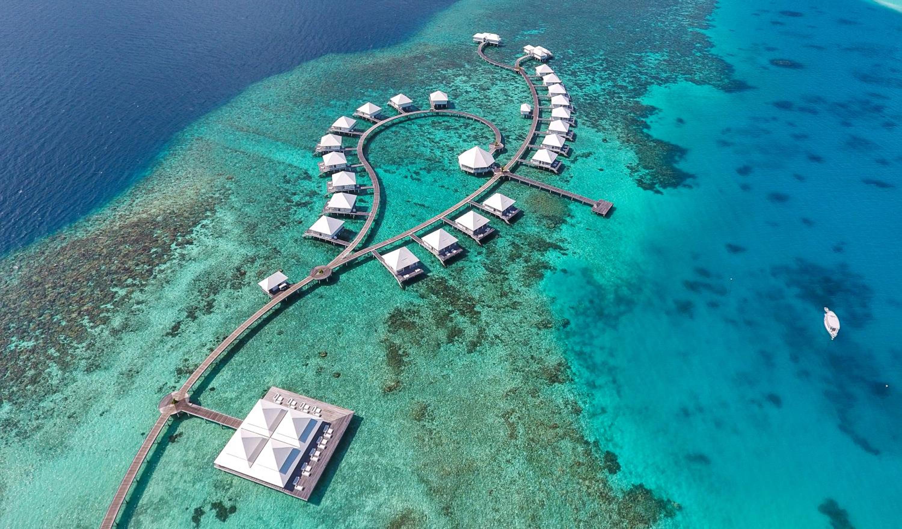 Diamonds Thudufushi Beach and Water Villas — снимок 23