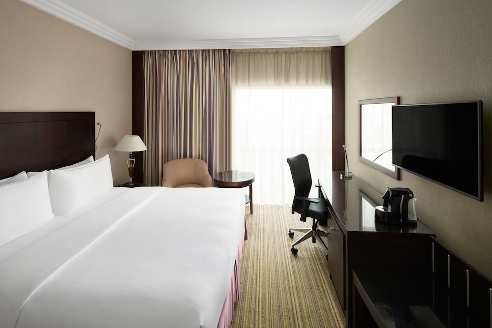 Crowne Plaza Jeddah, an IHG Hotel — снимок 13