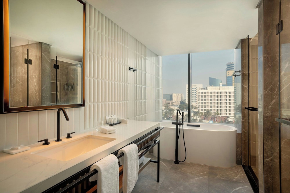 Sheraton Bahrain Hotel — снимок 24