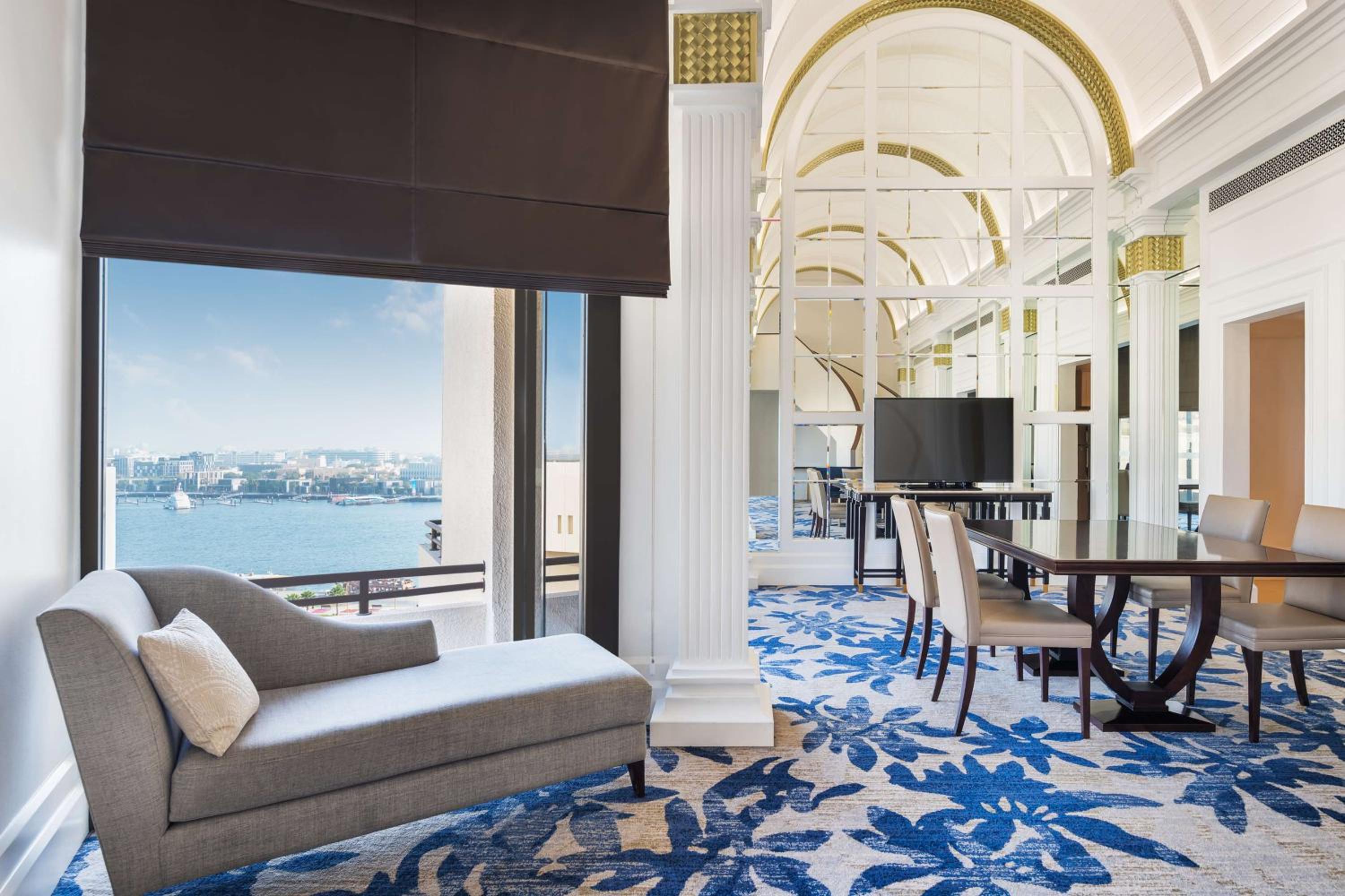 Radisson Blu Hotel, Dubai Deira Creek — снимок 4