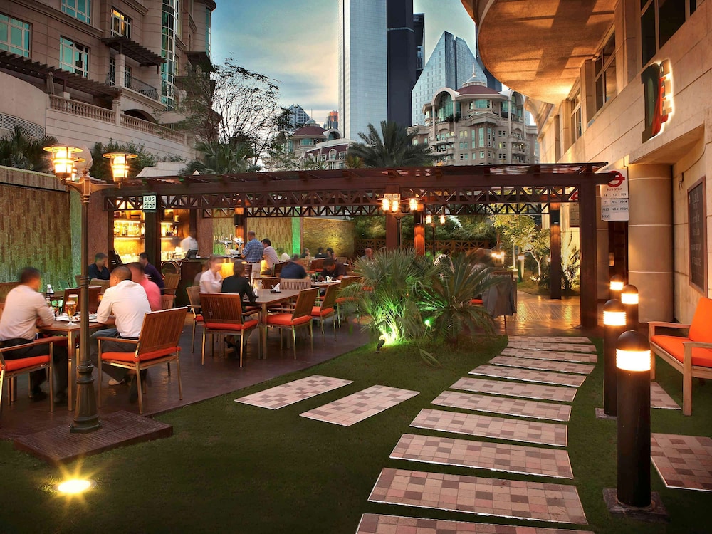 Swissôtel Al Murooj Dubai — снимок 17