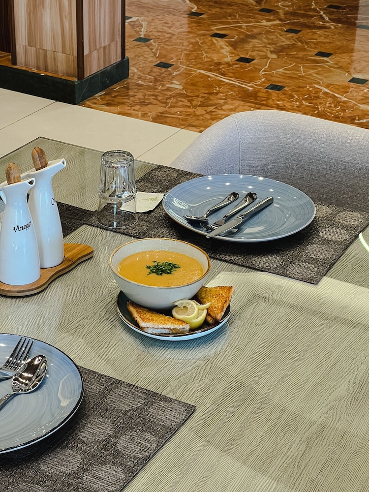 Al Maha International Hotel — снимок 22