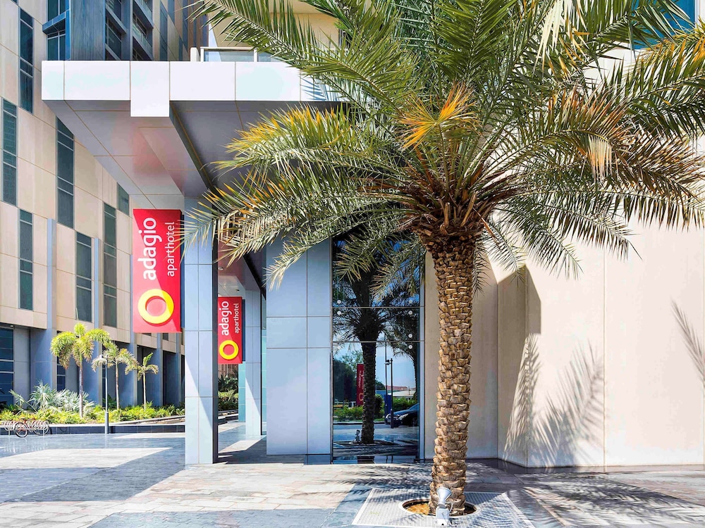 Aparthotel Adagio Abu Dhabi Al Bustan — вид курорта