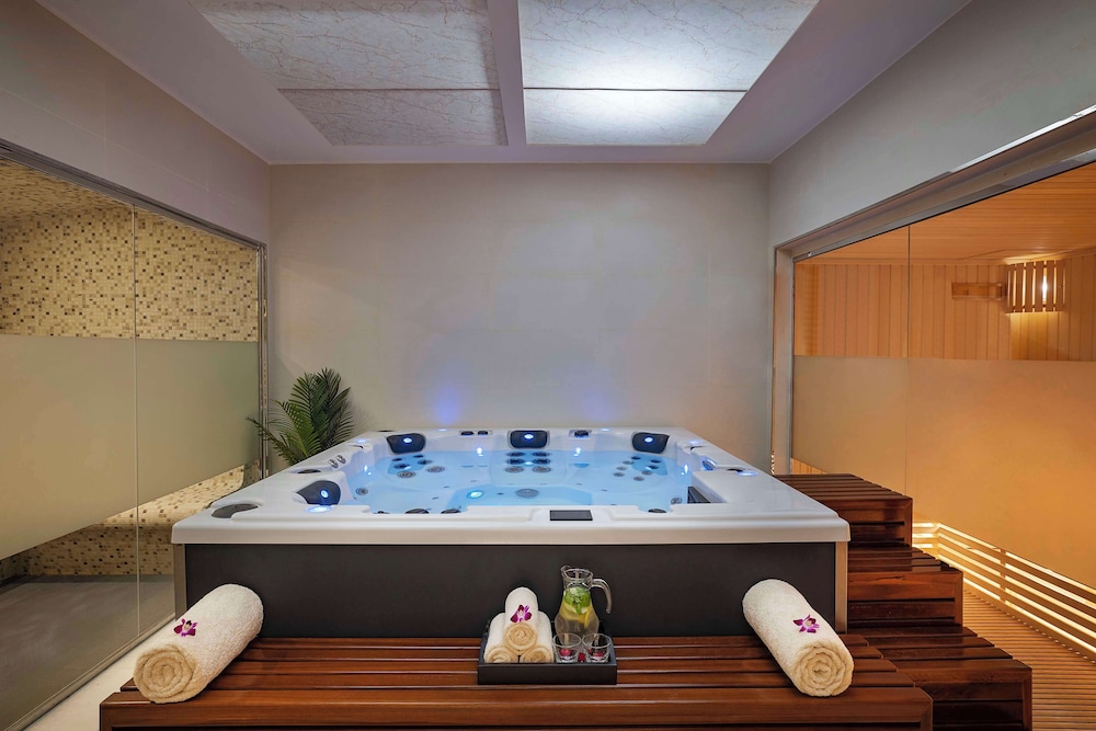 Anantara World Islands Dubai Resort — снимок 11