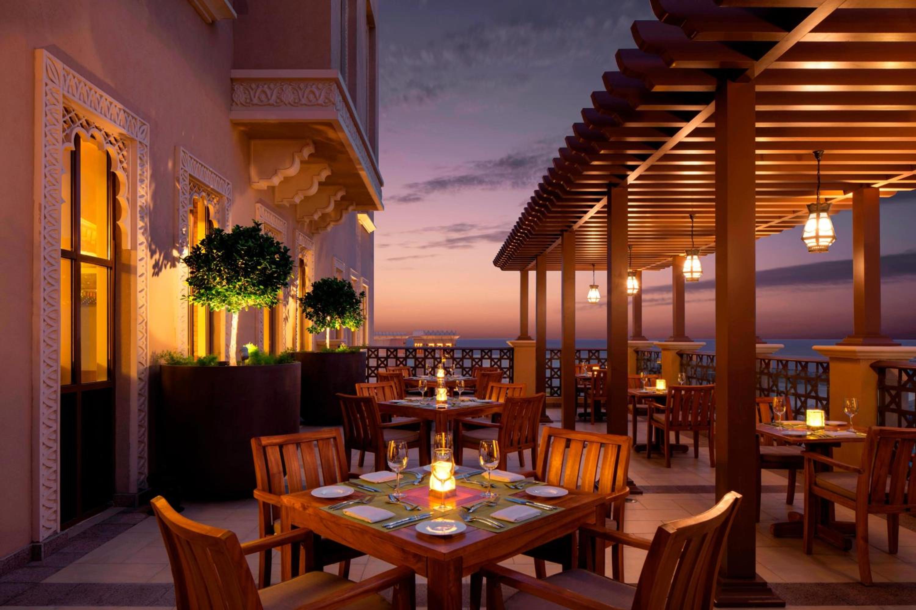 Sheraton Sharjah Beach Resort & Spa — снимок 11