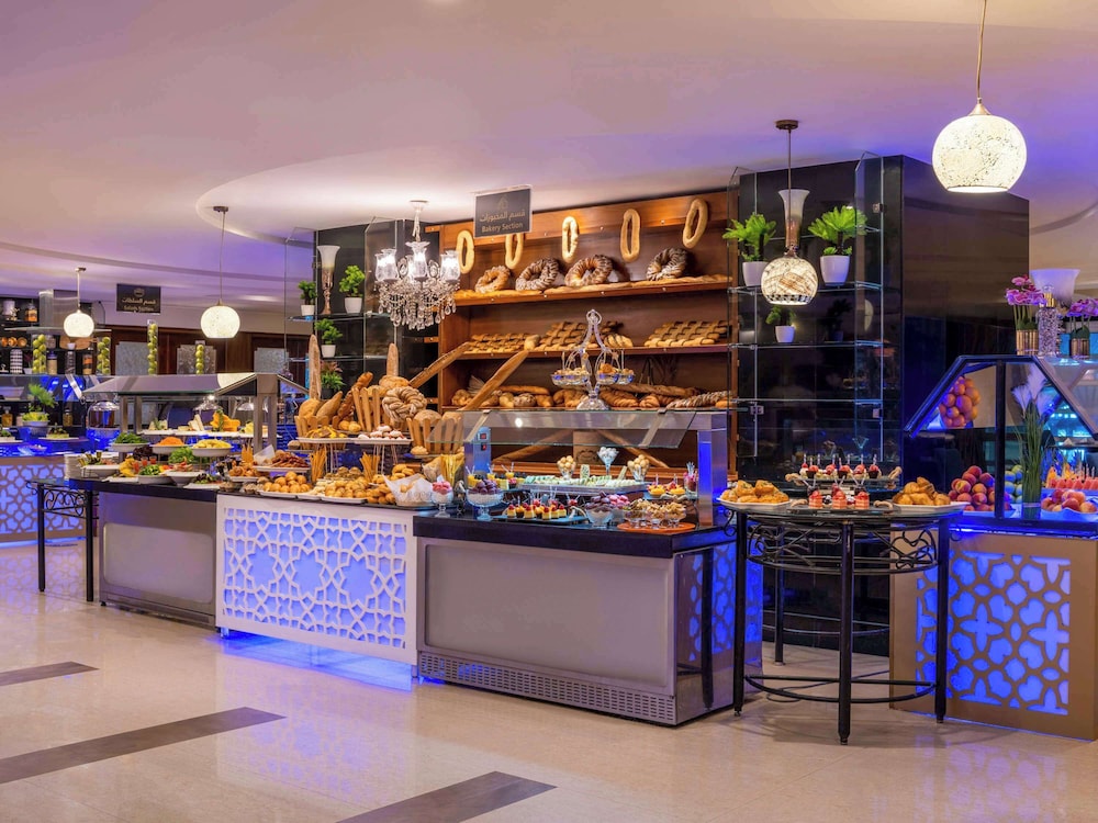 Anwar Al Madinah Mövenpick — снимок 21