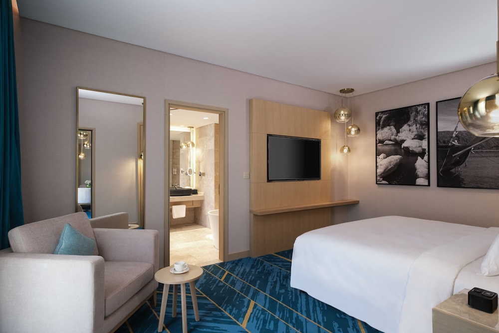 Avani Muscat Hotel & Suites — снимок 11